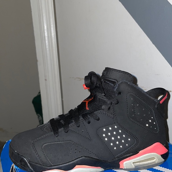 AIR JORDAN 6 RETRO 'INFRARED' 2019